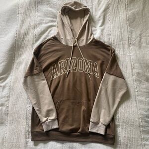 Color-block Graphic Brown Hoodie (S) - Shein - Chill Vibes!